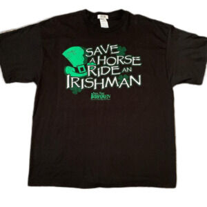 Funny Irish Party Men's Black and Green New York Hotel Casino Vintage T-shirt